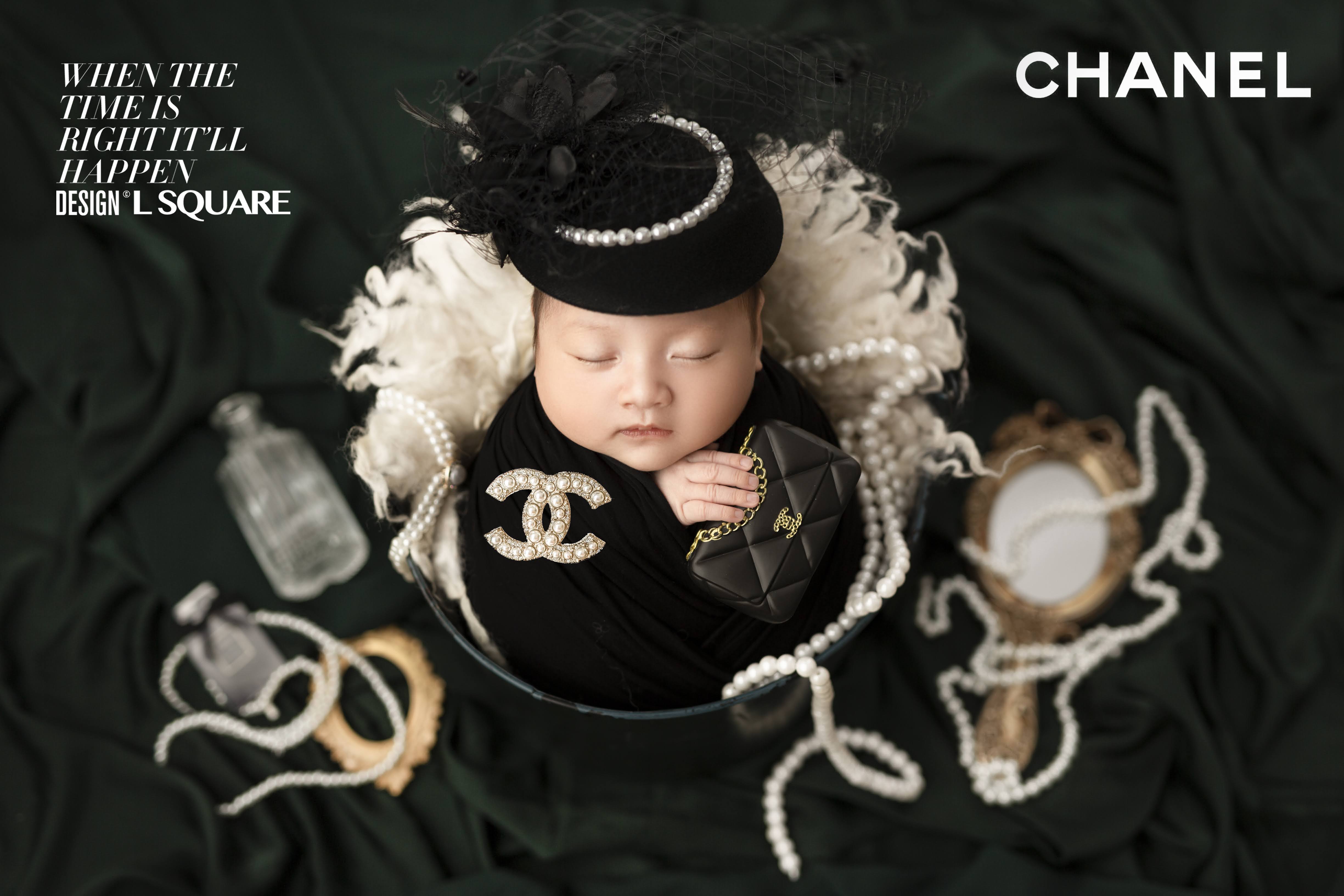 Chụp ảnh newborn concept luxury đen ngọc trai tại Teddy Studio